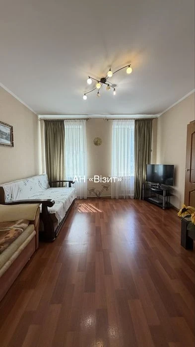 БЕЗ КОМІСІЇ. Район 1-шої міської лікарні. Продаж частини буд