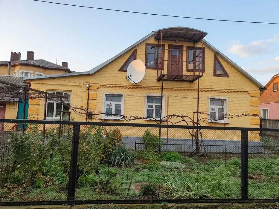 Продаж будинку 90 м2 6 сот Окремий двір + літня кухня Індив
