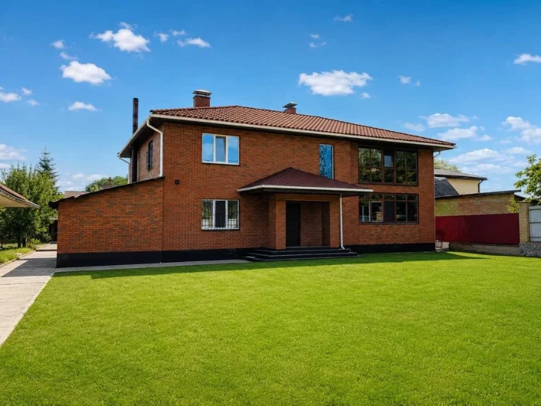 Продаж 2 поверхового будинку 250 м2 20 сот. Окремий двір Гар