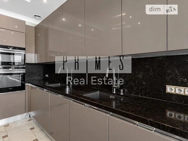 Продаж 4к квартири 227.5 кв. м на вул. Ділова 4 • ID 3463917