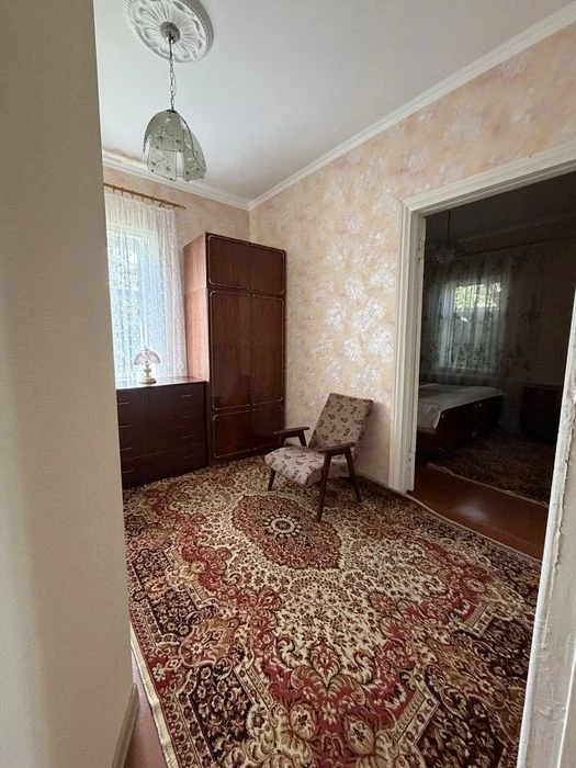 Продаж будинку. Казбет