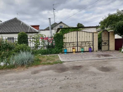 Пропонуємо до продажу капітальну частину будинку для великоі