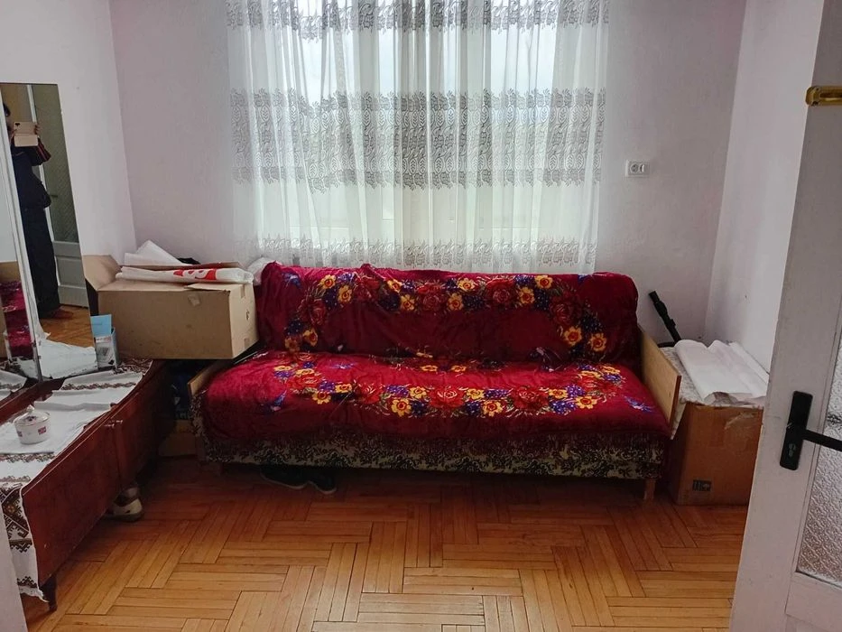 Продам домоволодіння 170 м.кв.зі зручностями на виїзді з Сад
