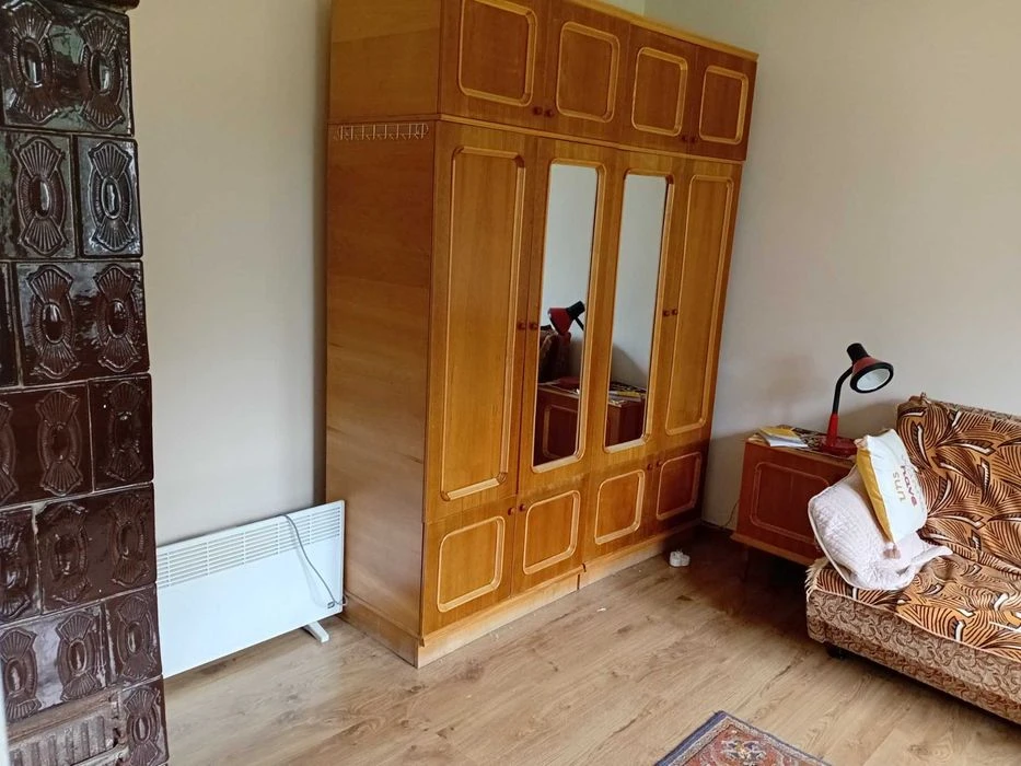 Продам домоволодіння 170 м.кв.зі зручностями на виїзді з Сад