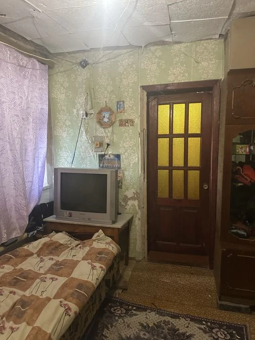 Пропонуємо до продажу Будинок із великою зем. ділянкою в Дах