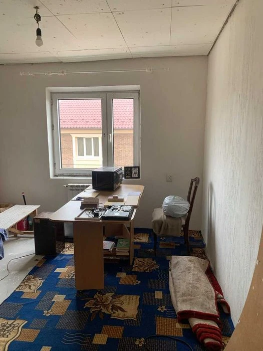 Продажа Житлового будинка  327 кв.м в м. Чернівцях + Київ