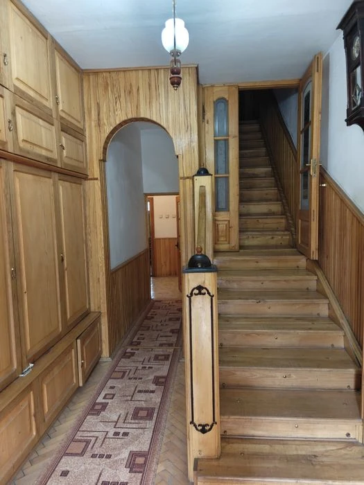Продається таунхаус в центрі міста
