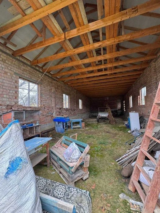 Продається старенький будиночок на вул. Стефаніка