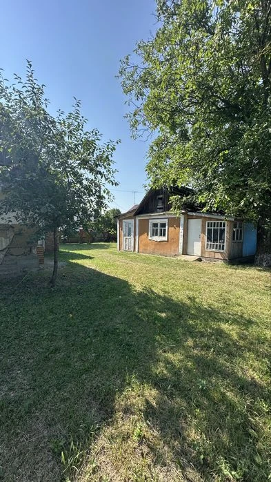 Продаж; ділянка 33 сотки; Чернівці; приміщення; бізнес;