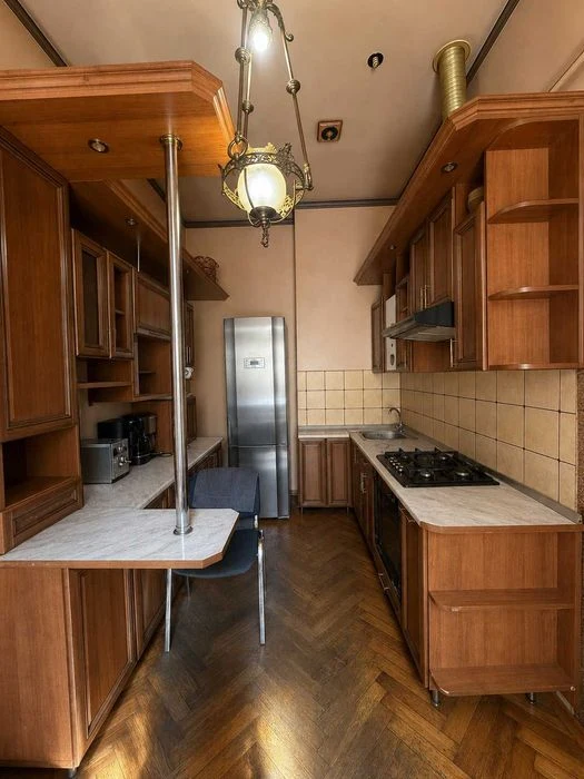 ЕКСКЛЮЗИВНИЙ Продаж 2-кімнатної квартири  в центрі міста | в