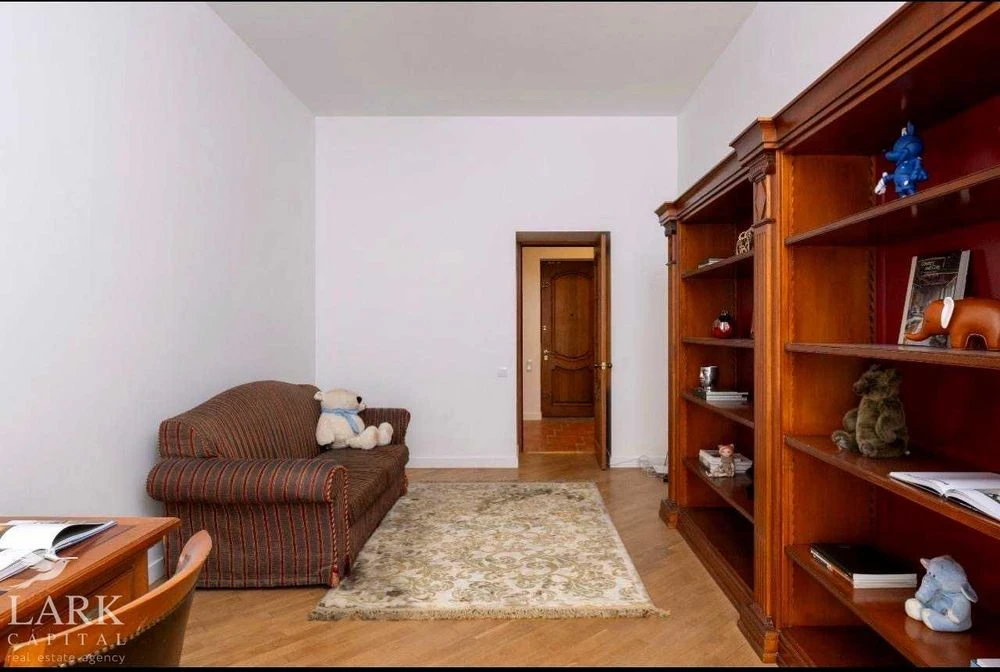 Продаж квартири в самому центрі Саксаганского ул., 58