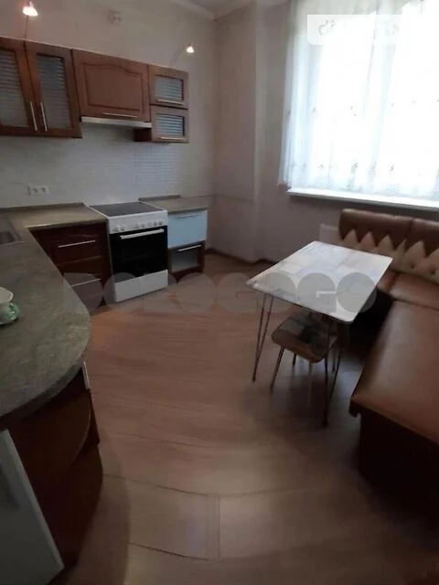 Продаж 2к квартири 69.2 кв. м на Пчелки Елены 8 • ID 3478729