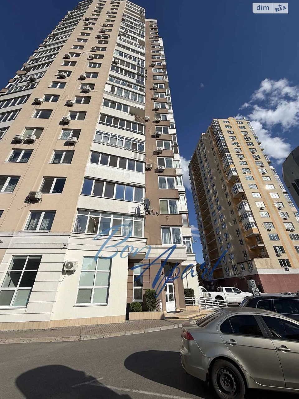 Продаж Квартира Першотравневий Масив
