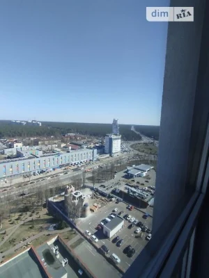 Продаж 1к квартири 35.76 кв. м на просп. Миколи Бажана 17 •