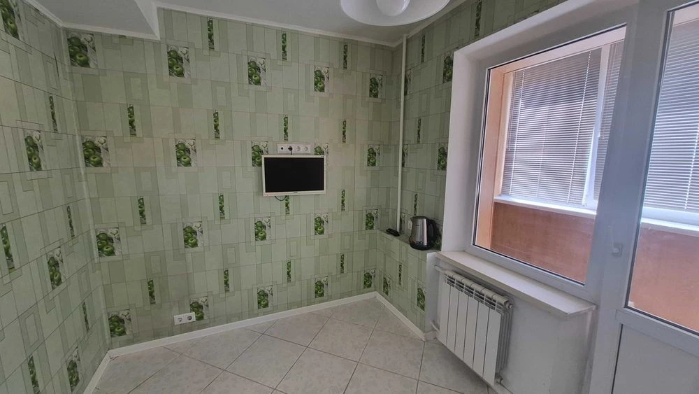 БЕЗ КОМІСІЇ. Продам затишну 1-к квартиру, з гарною аурою на