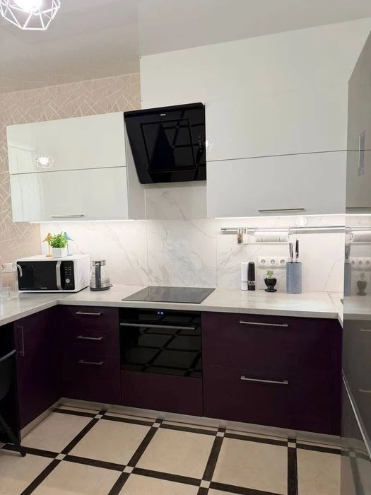 Без комісії. Продаж 1 км. квартира + кухня вітальня. ЖК Озер