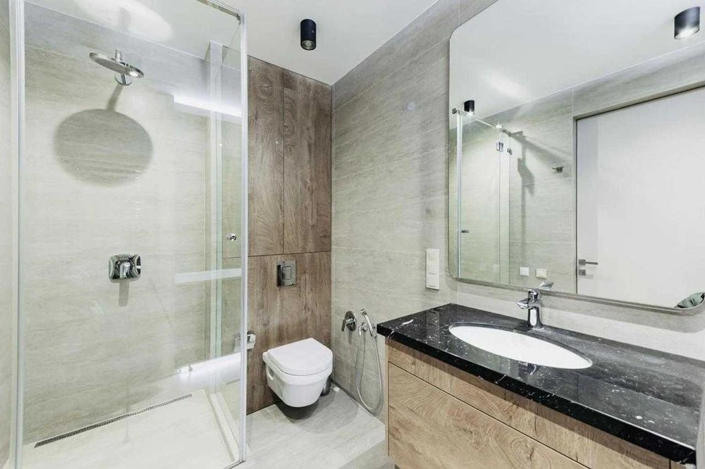 Продаж 3кімнатної квартири 110м² з ремонтом Бульвар Фонтанів
