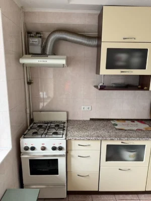 Продаж 3-к квартири БЕЗ КОМІСІЇ метро Академмістечко