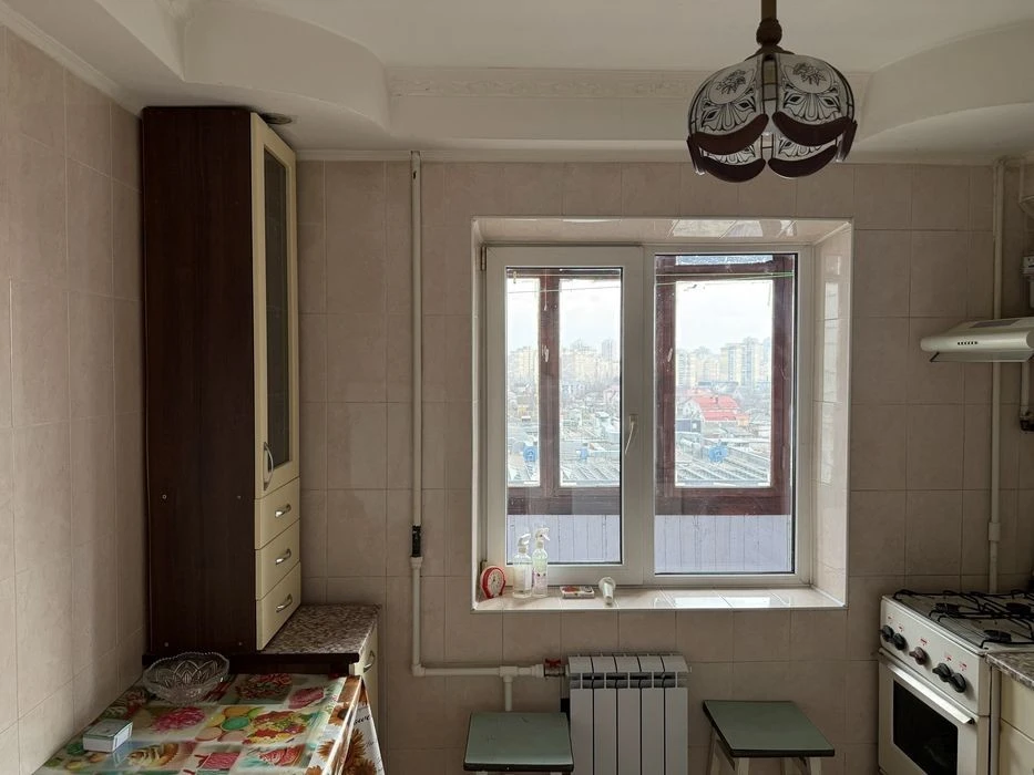 Продаж 3-к квартири БЕЗ КОМІСІЇ метро Академмістечко