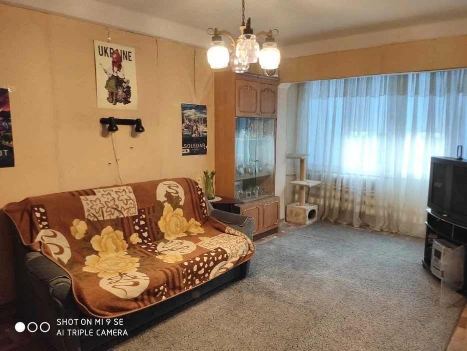 Татарка продається 2-к квартира 48 м, все окремо, 6 поверх,