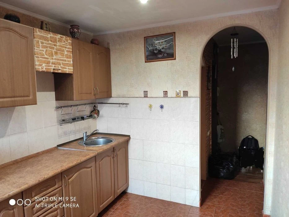 Оболонь, продається 3-к кв, 69 м, 9 пов, ЦЕГЛА, ГАЗ, все окр