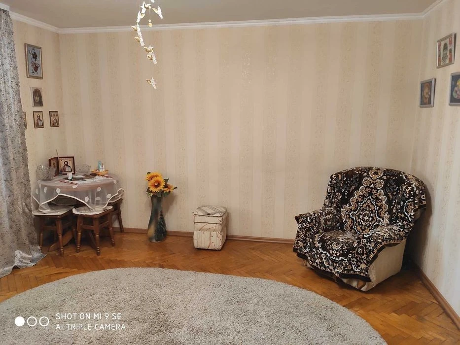 Оболонь, продається 3-к кв, 69 м, 9 пов, ЦЕГЛА, ГАЗ, все окр
