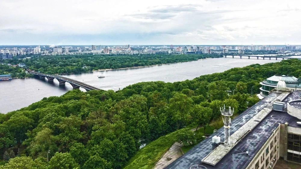 Видовая на Днепр. Продается великолепная квартира в "Diamond