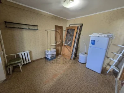 Продаж 1 кімн. квартири вулиця Танкова (Сікорського) 6