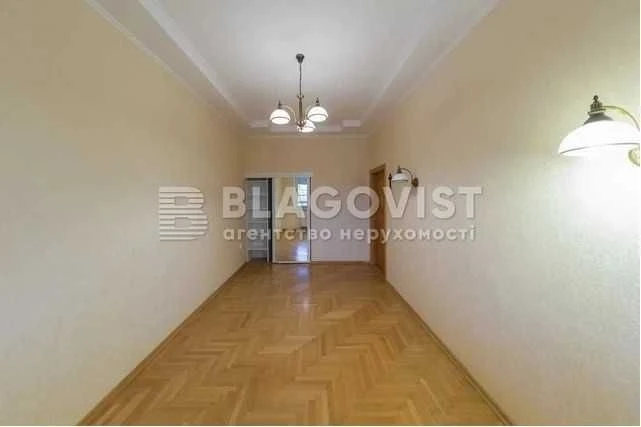 Продаж квартири Клубний будинок 3-кім 159м2 Метро Золоті Вор