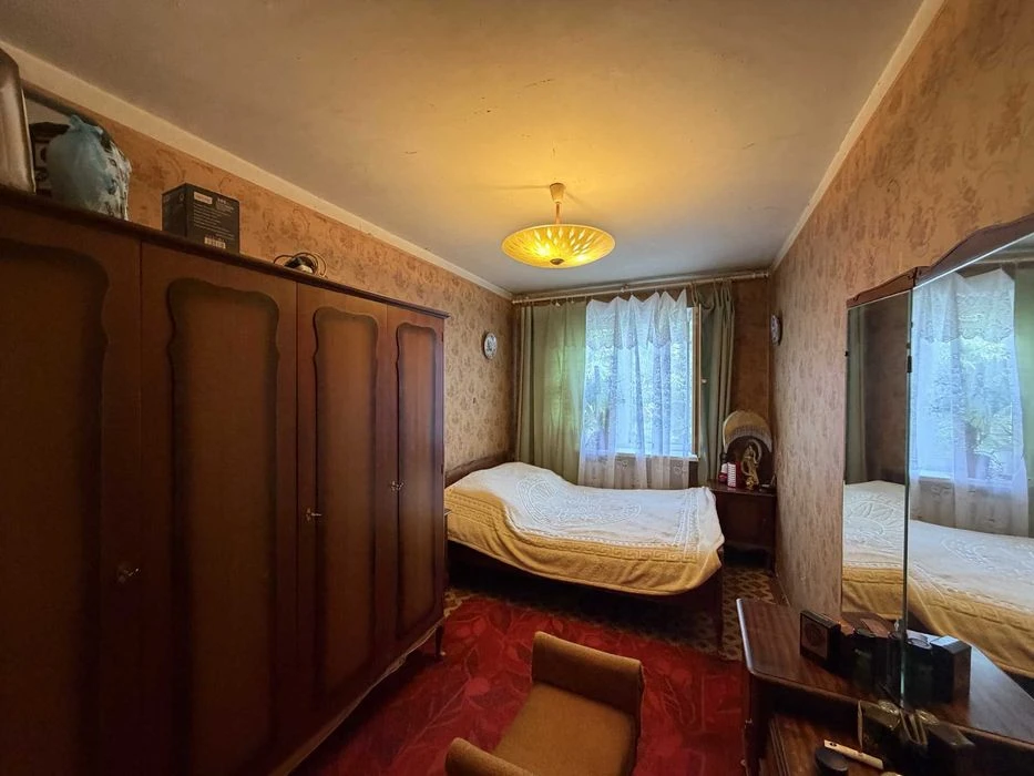 Продам 3-комнатную квартиру, Краснова / Адмиральский проспек