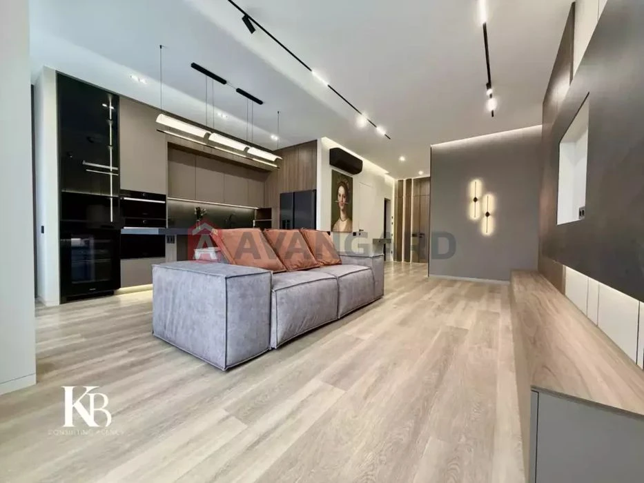 Продам квартиру в ЖК Женева с авторским ремотном 87м2