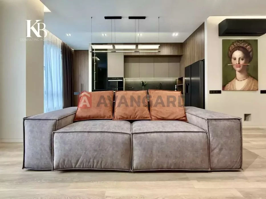 Продам квартиру в ЖК Женева с авторским ремотном 87м2