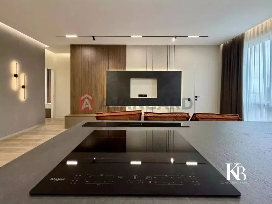 Продам квартиру в ЖК Женева с авторским ремотном 87м2