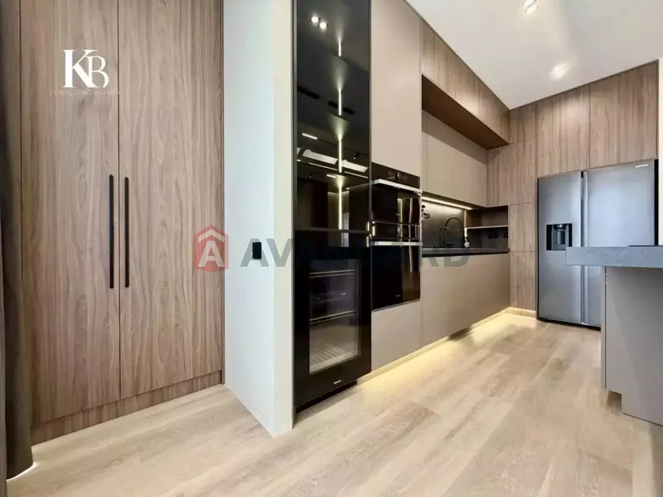 Продам квартиру в ЖК Женева с авторским ремотном 87м2