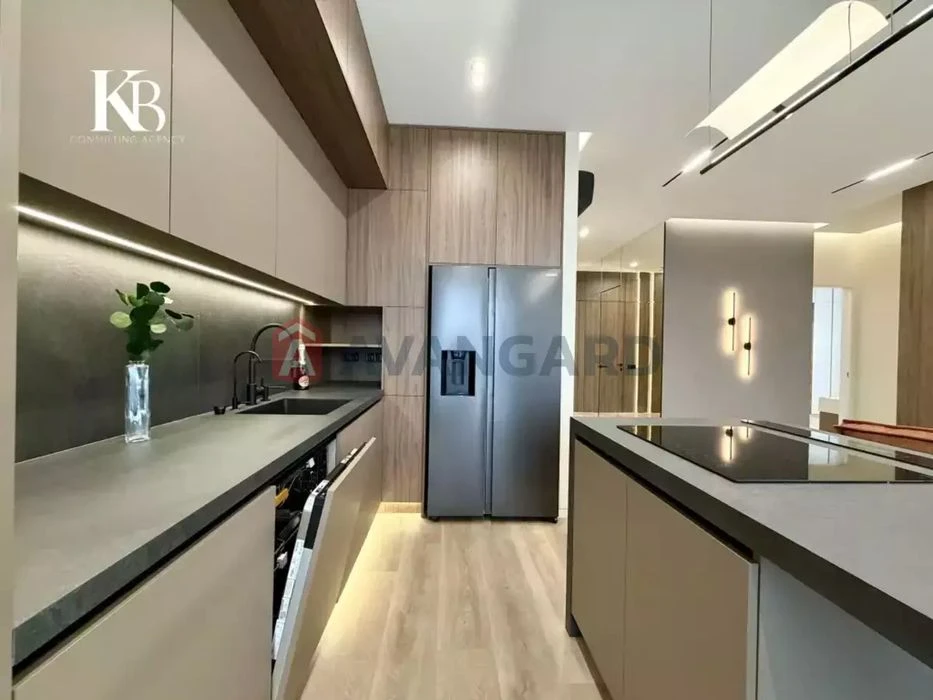 Продам квартиру в ЖК Женева с авторским ремотном 87м2