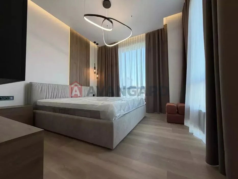 Продам квартиру в ЖК Женева с авторским ремотном 87м2