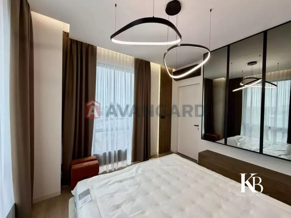 Продам квартиру в ЖК Женева с авторским ремотном 87м2