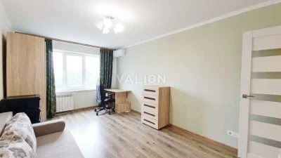 Продаж 1-к квартири, Левка Лук'яненка 1д (Маршала Тимошенка)