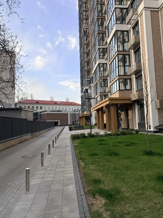2 кімната квартира Голосіївський /Голосеевский булинок з пар
