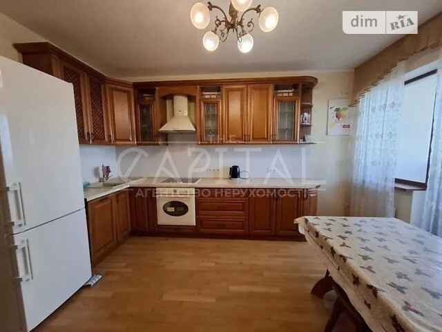 Sale of 2-room apartment 85 sq. m. on Mykhaylo Maksimovicha st. 3G •