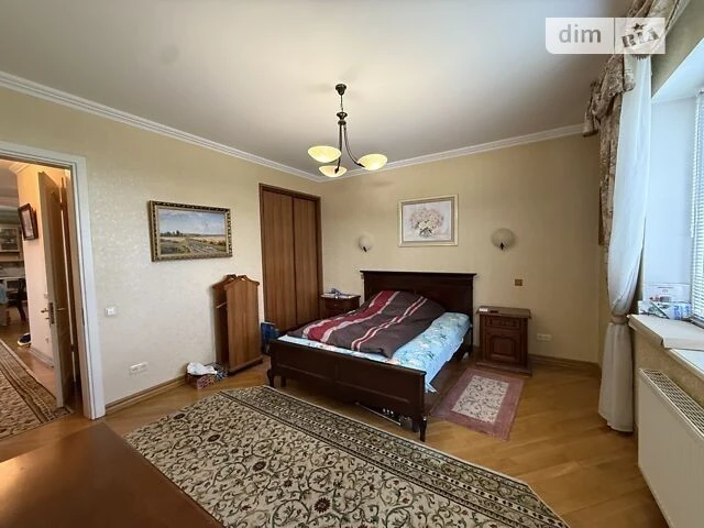 Sale of 3-room apartment 96.3 sq. m on Academician Vernadsky Blvd.