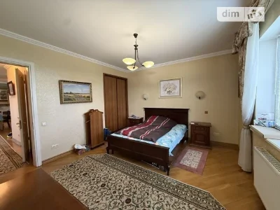 Sale of 3-room apartment 96.3 sq. m on Academician Vernadsky Blvd.