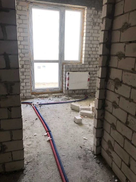 23000 LCD Mira 3 For sale 1-room apartment 3rd floor AS