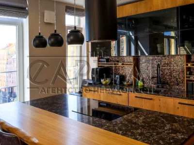 Apartment. Kyiv, Regeneratorna St., 4 k