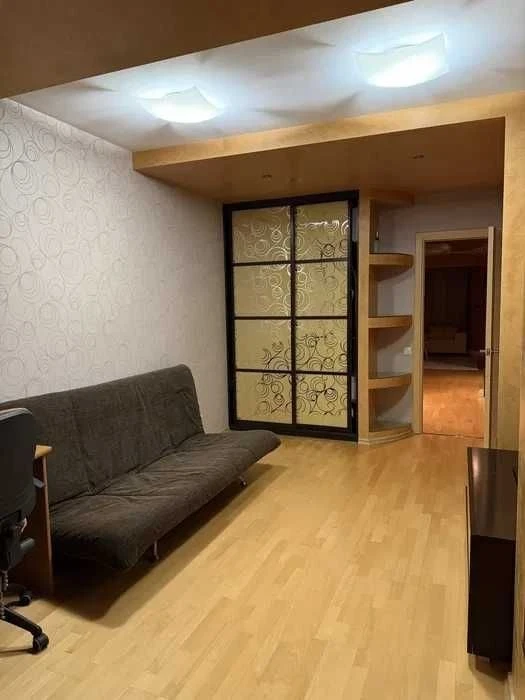 • Stylish 3-room apartment on Yerevanska Street, 8A