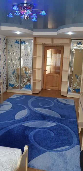 Продам  3-х кімнатну квартиру