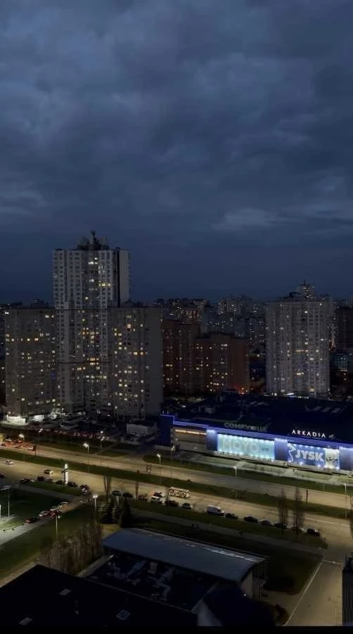 5-room apartment for sale 156 m², Dniprovska embankment, 18b