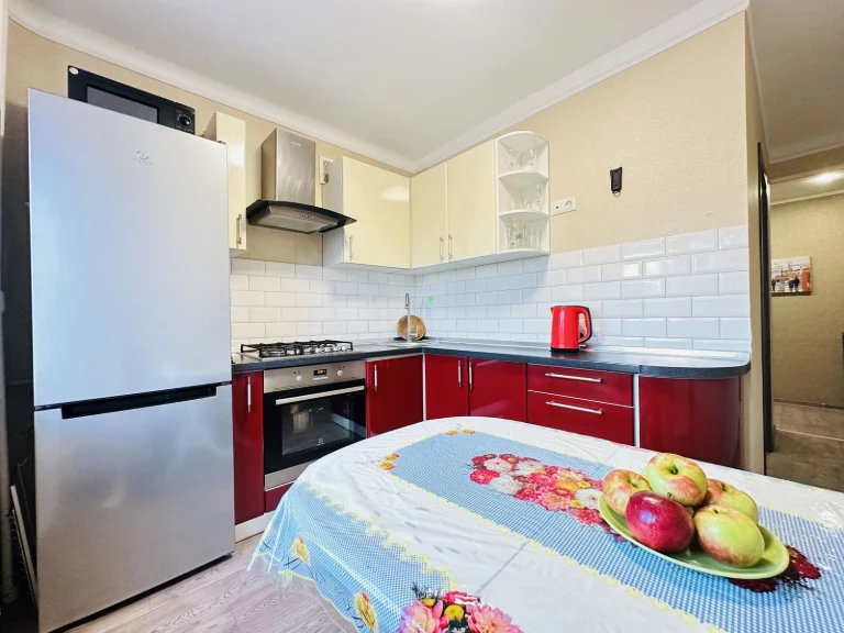 Подобово/погодинно квартира з ванною у Харкові ХТЗ