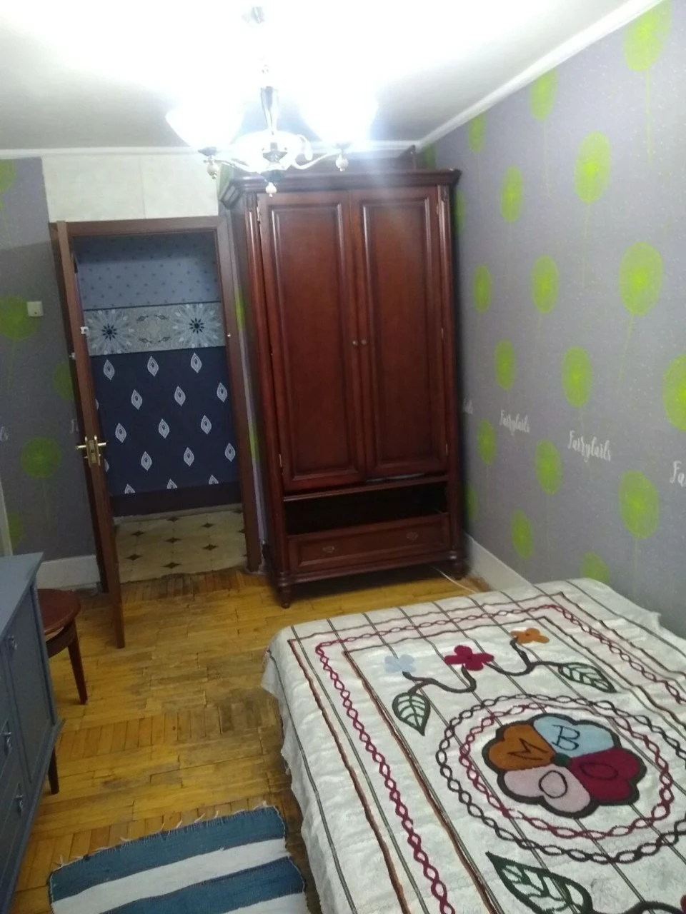 Зняти квартиру подобово біля війського шпиталю Харків