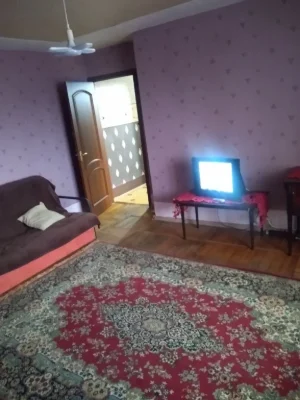 Кімната подобово біля військового шпиталю у Харкові